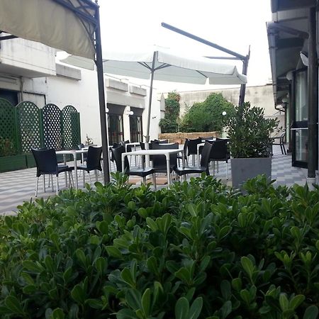 Ilga Hotel Collecchio Esterno foto